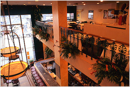 Interior Restaurant Image 4