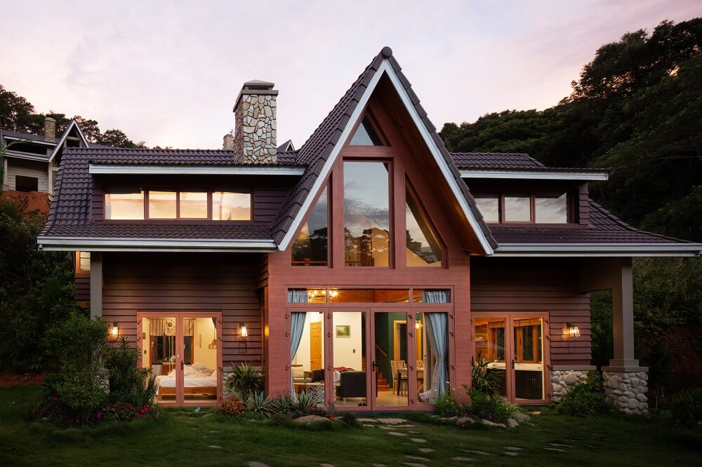 Choosing Siding Color for Your Home - siding contractors - Mares & Dow