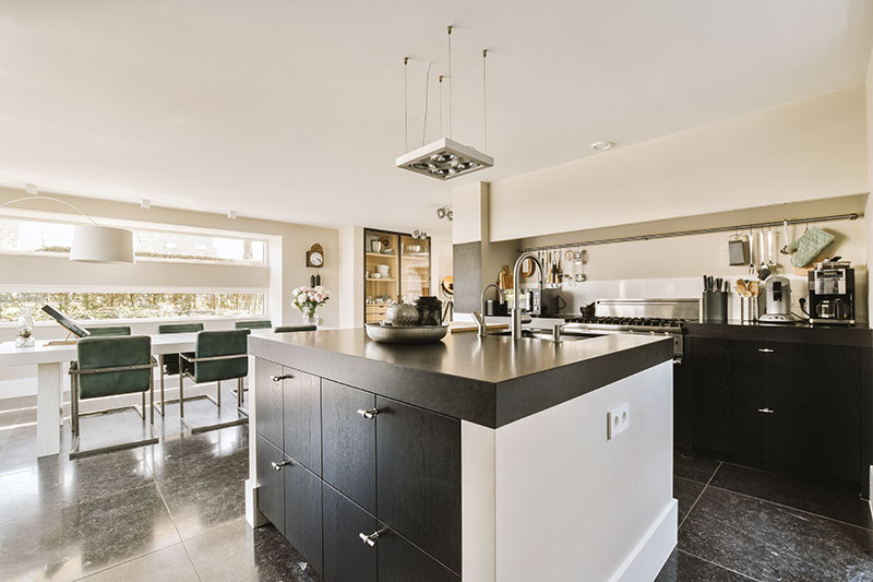 get-Started_modern-black-white-kitchen – Mares & Dow Construction & Skylights