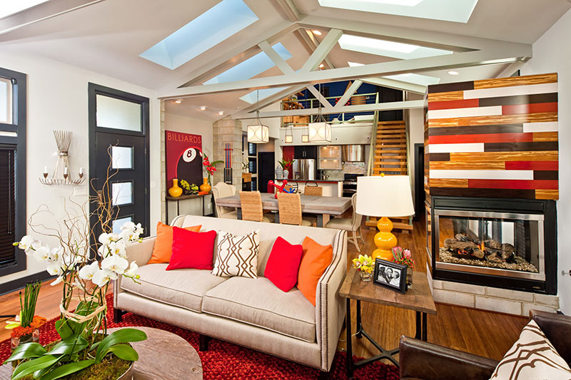 Discover-your-custom_Living-Room-Wasco-skylight-installation