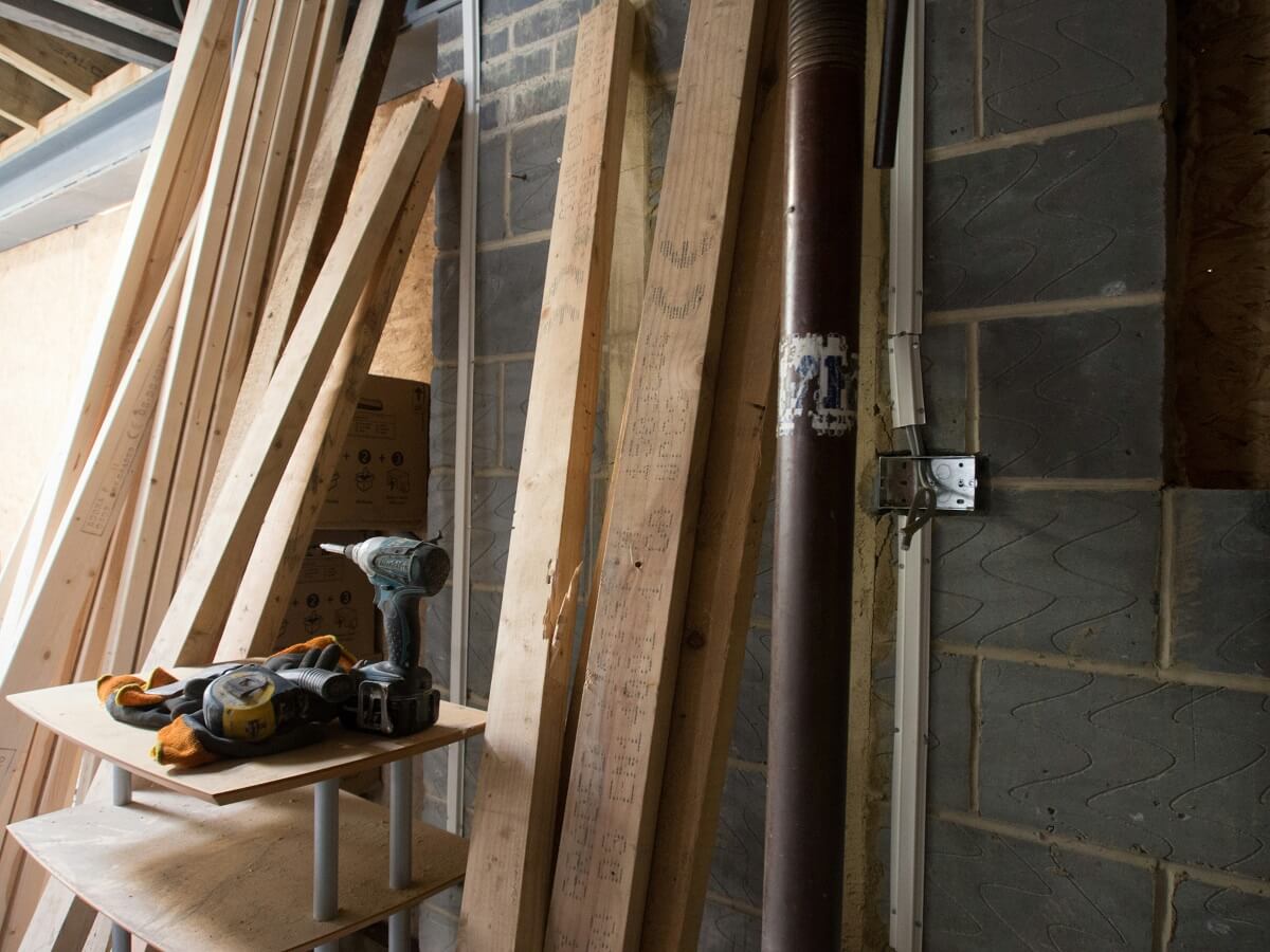 6 Home Renovations That Demand a Great General Contractor - Mares & Dow Construction & Skylights